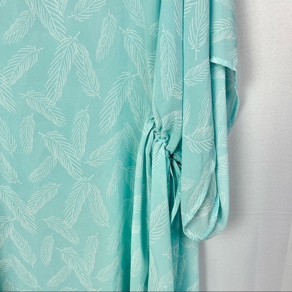 Torrid Light Blue Feather Chiffon Cinched Side Short Sleeve Blouse 2 - Picture 5 of 5